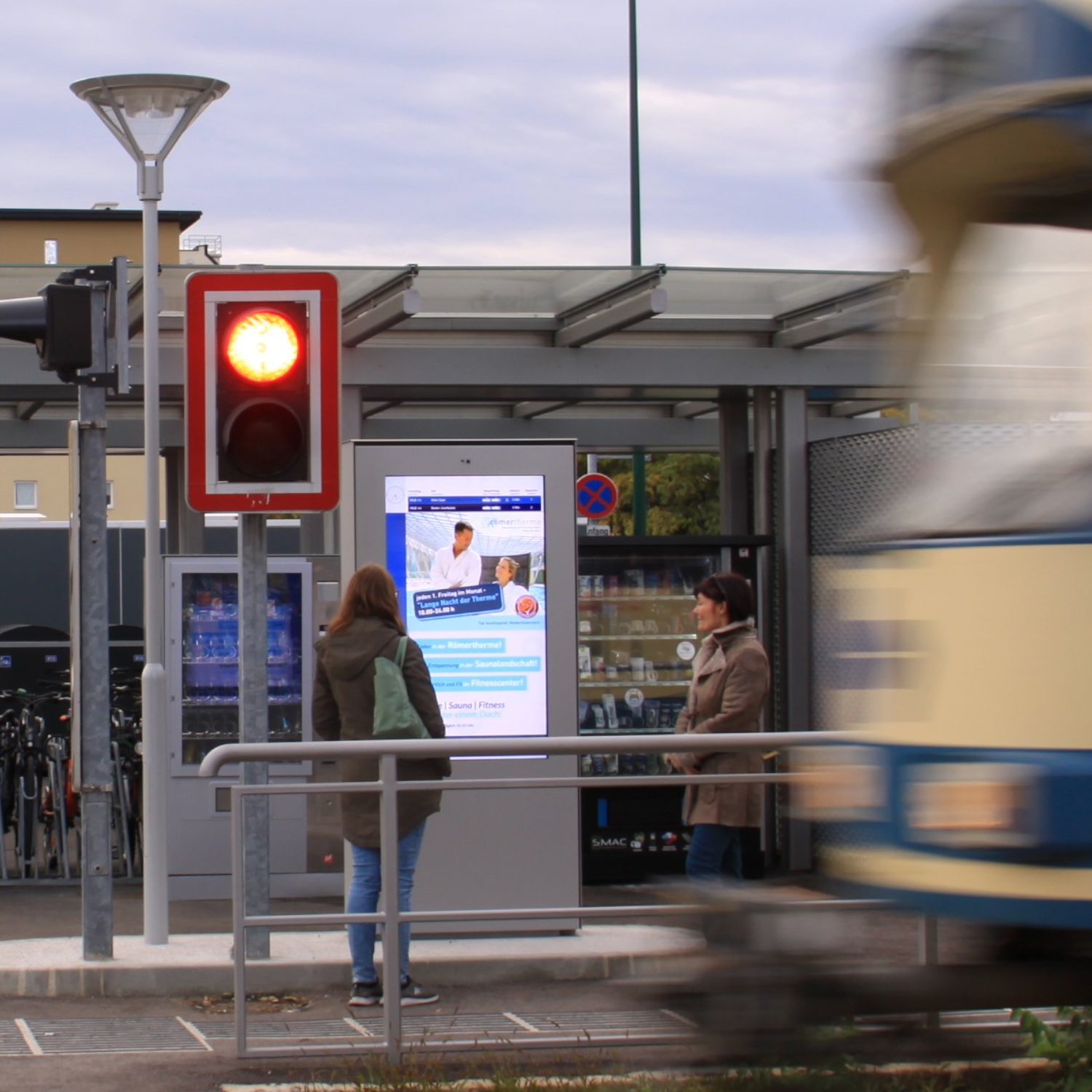 Bahnhof ÖBB Screen
